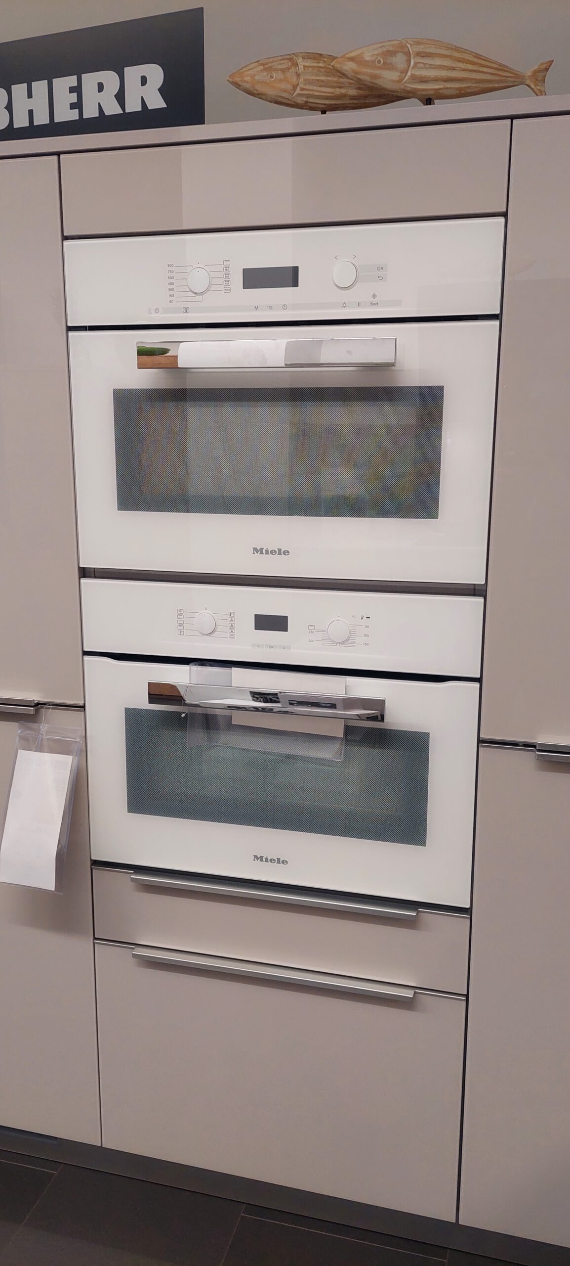 Miele Backofen + Mikrowelle