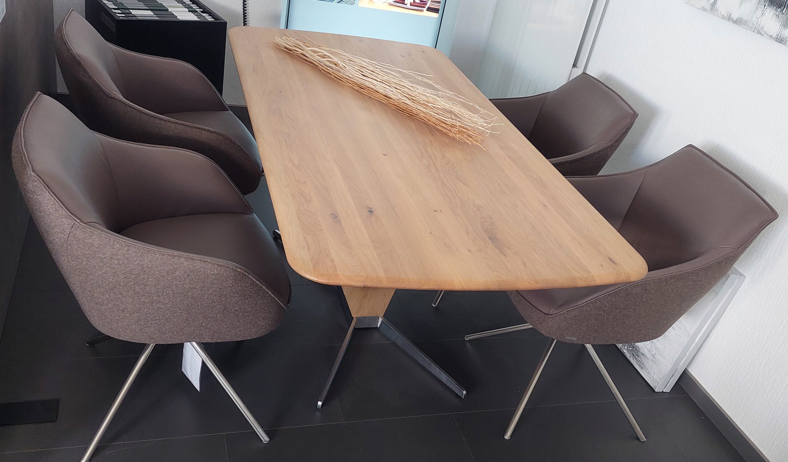 Dining-System Dining-System